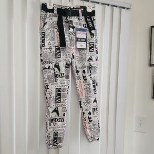 VIP Black and White Graphic Ankle Pants